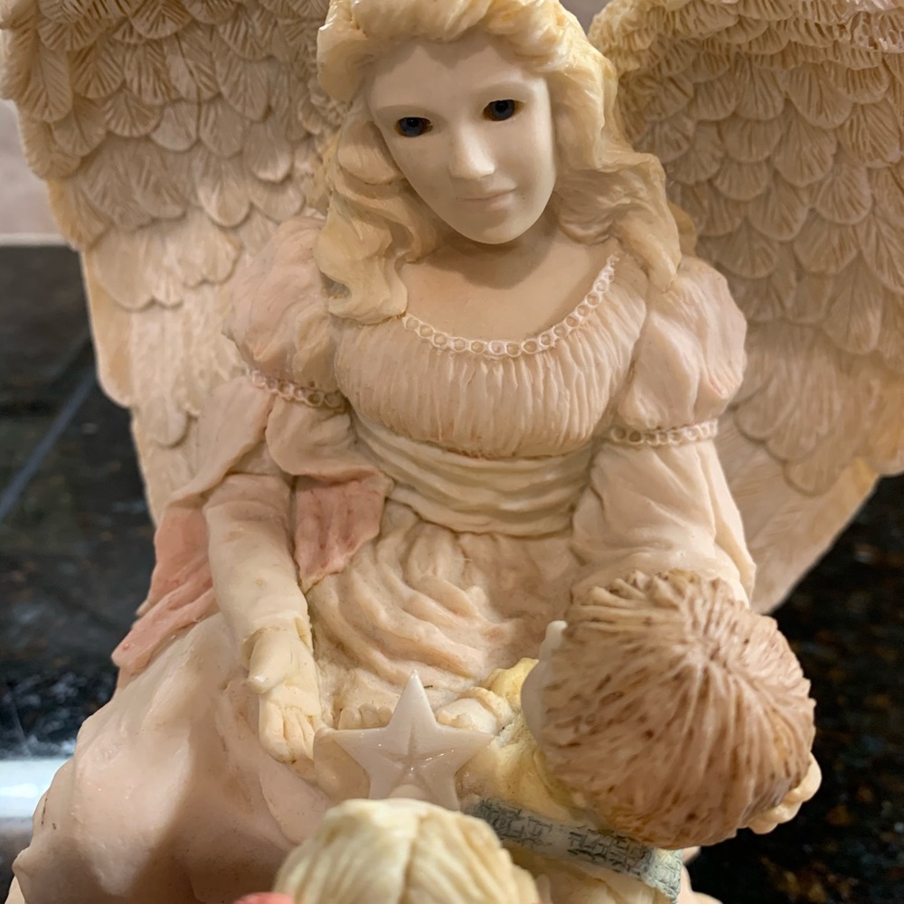 United Design Angel Collection